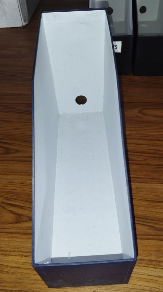 MAGAZINE BOX