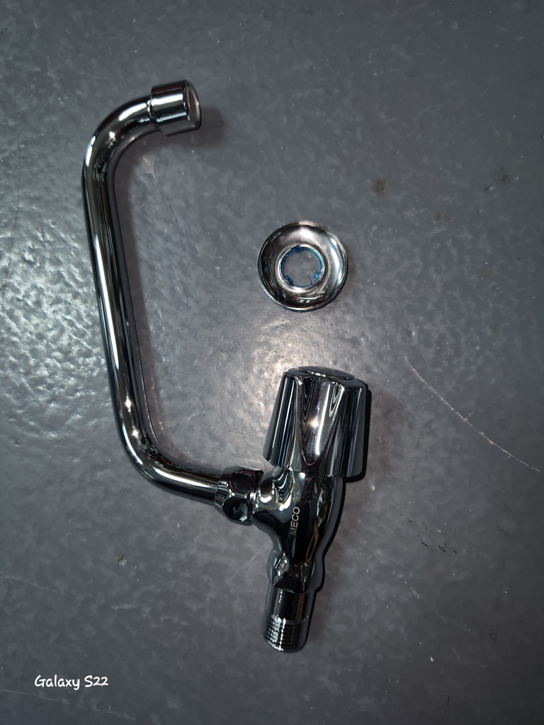 KG268 - FAUCET WALL SINK TAP 1/2 inc (MECO)