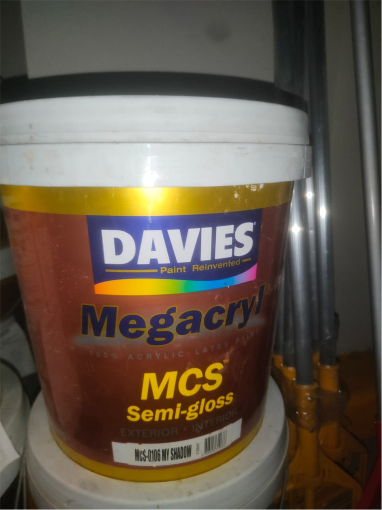 KC00100 - DAVIES MEGACRYL MATTE 100% ACRYLIC LATEX PAINT, MCS SEMI GLOSS, SHADOW