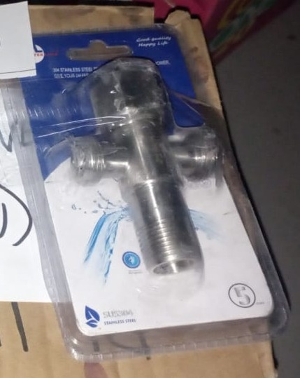 KC00166 - ANGLE VALVE