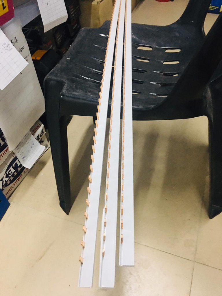 KC00218 - BUSBAR JUMPER 1 METER
