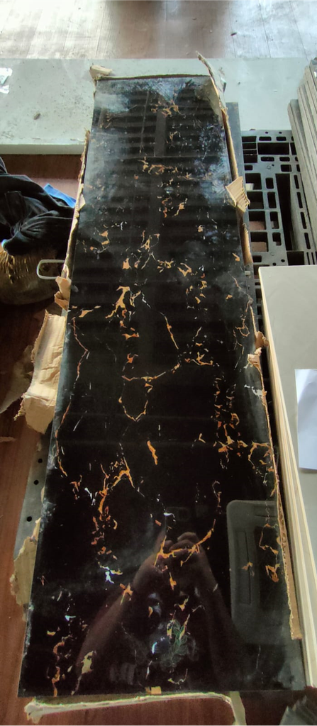 KC00556 - TILES, FINISHED BLACK 
