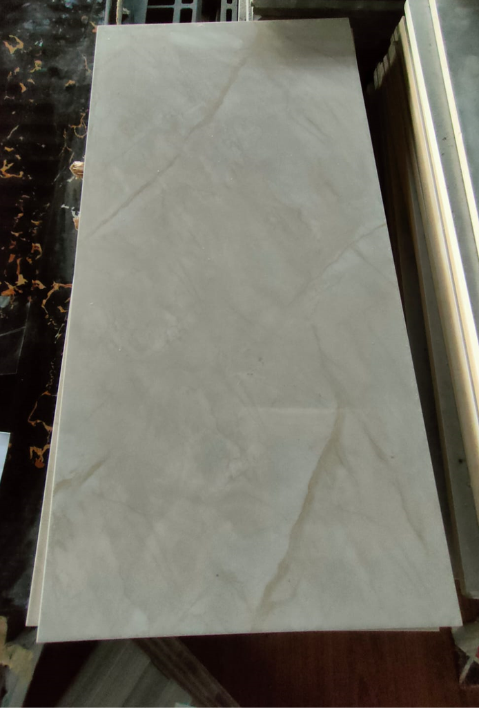 KC00557 - TILES 