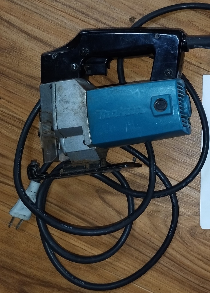 PM00047 - MAKITA JIGSAW 390W