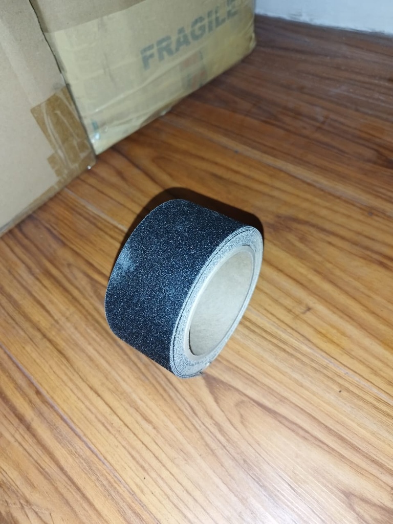 PM00033 - SLIP RESISTANCE TAPE