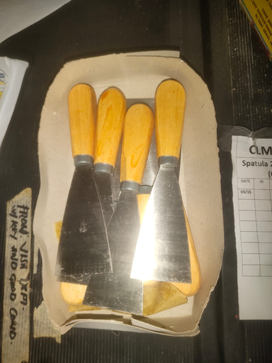[KC00014] KC00014 - SPATULA 2" W/ HANDLE 