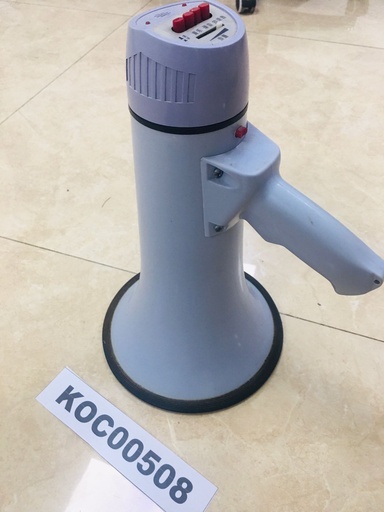 [KC00508] KC00508 - MEGAPHONE WITH 3 BATTERIES