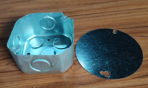 [PM00197] PM00197 - METAL JUNCTION BOX OCTAGON WITH COVER
